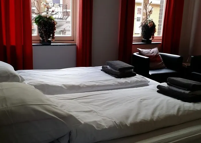 Bed & Breakfast De Roermondse Beleving 3*